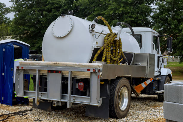 Portable Toilet Options We Offer in Blue Point, NY